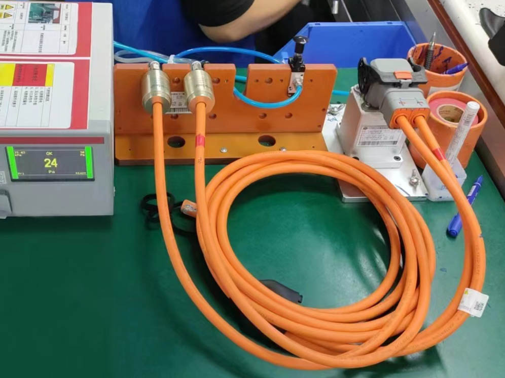 新能源高壓線束快速密封接頭